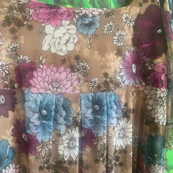 Elie & Emie - New Floral Boho Dress - Picture 3 of 7